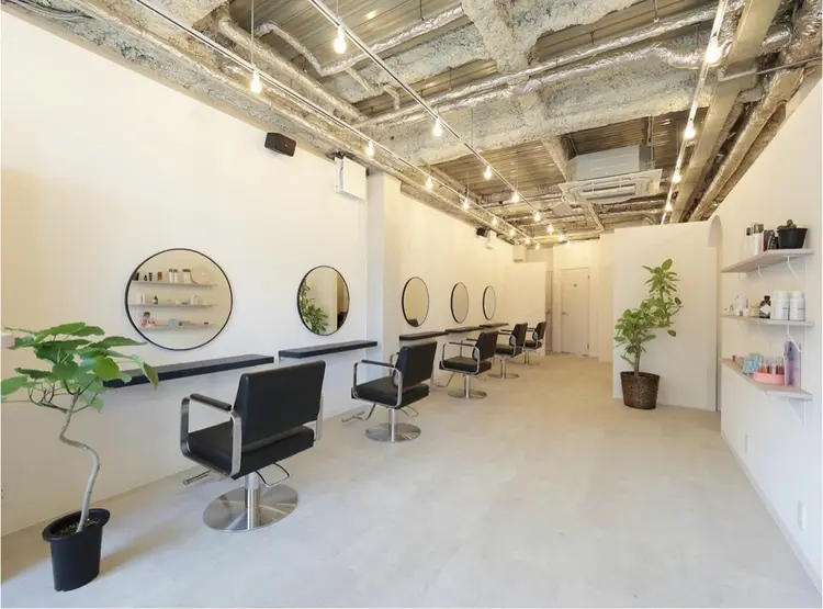 Love＆Hair DIVEの内観・外観2