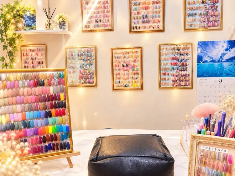 private nailsalon LADYの内観・外観1
