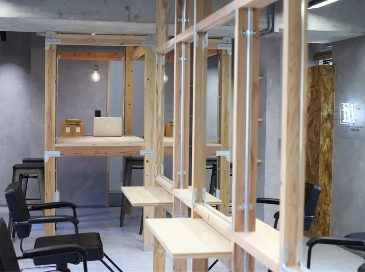 lit hair salonの内観・外観2