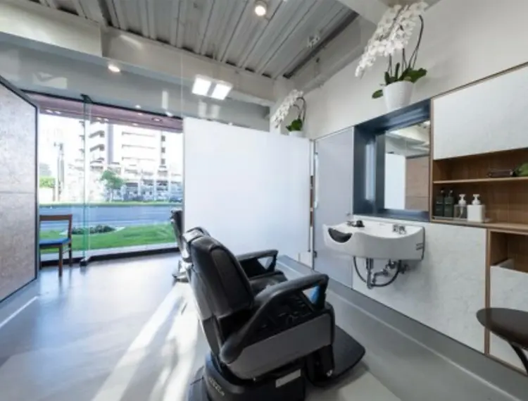 Hair Salon AYATA 幸町店の内観・外観2