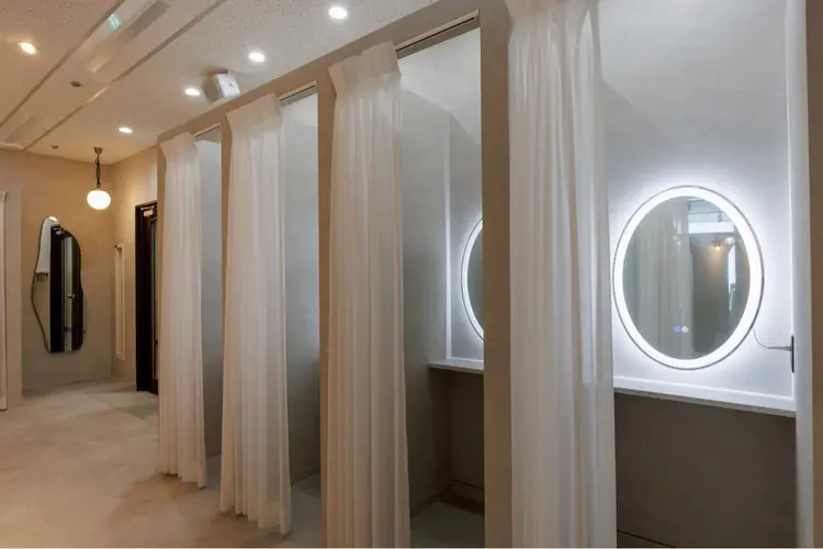 maison de eyeの内観・外観2