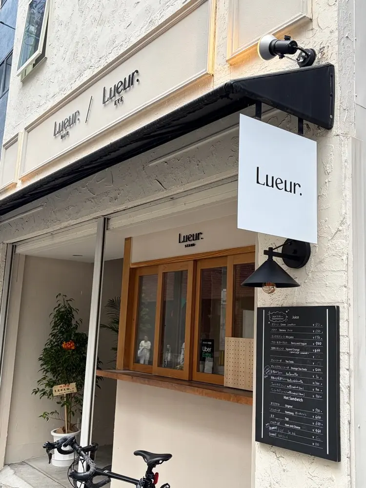 Lueur.eyeの内観・外観1