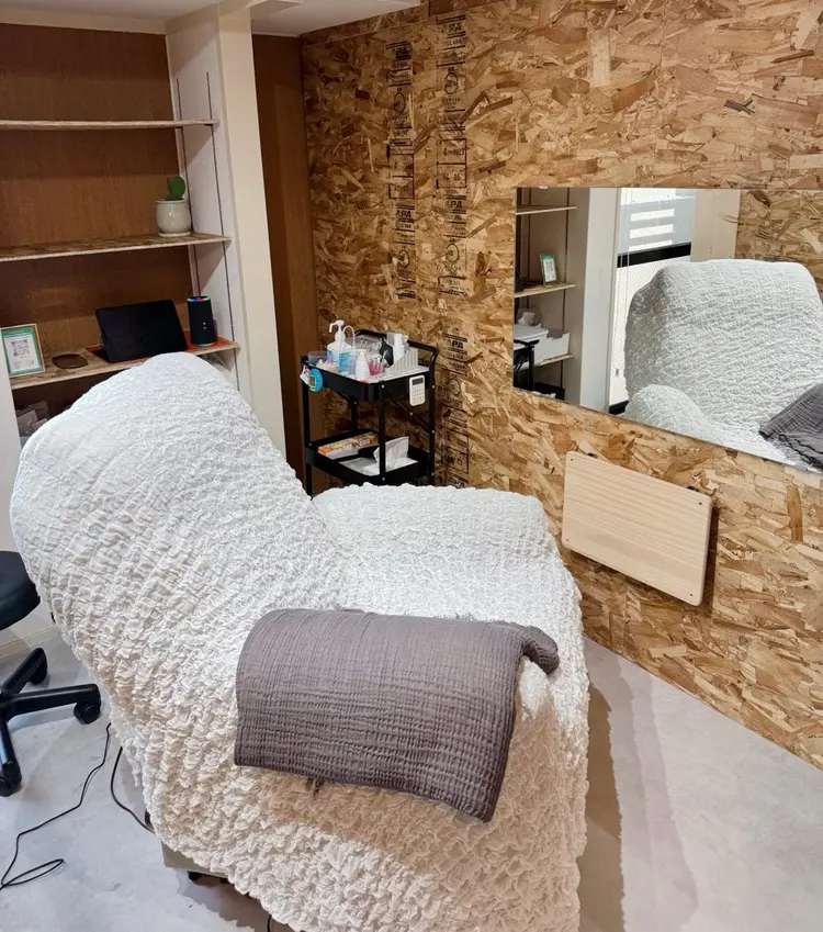 Uni eye salonの内観・外観2