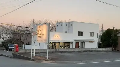 SOLの内観・外観1