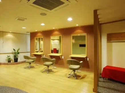 美容室SAKURAの内観・外観3