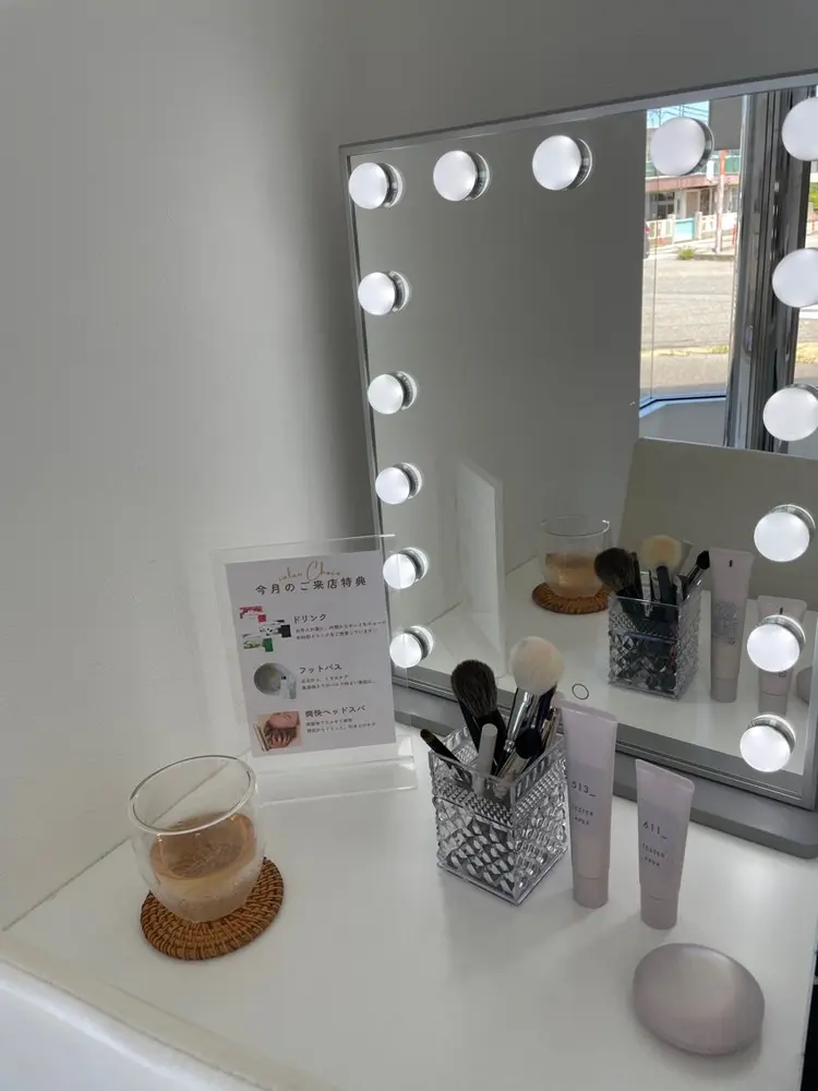 POLA salon Chocoの内観・外観2