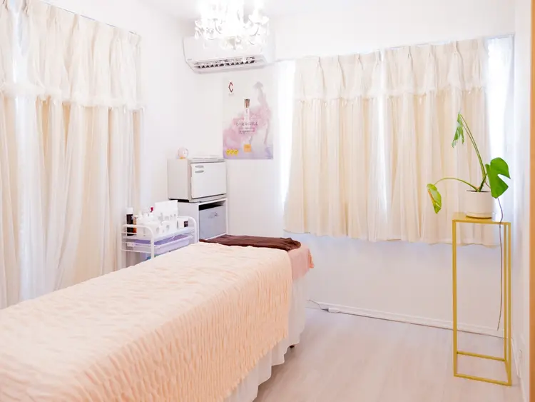 beauty salon Embelli〜アンベリ〜の内観・外観1