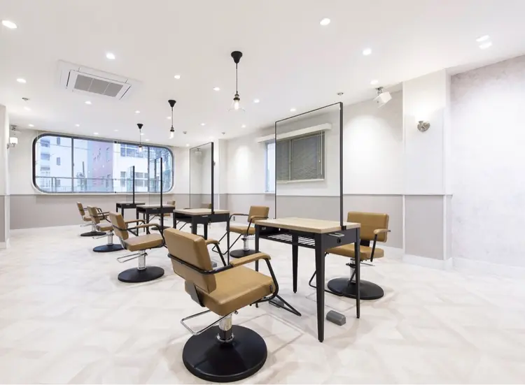 La Bonheur hair Olivierの内観・外観1