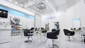 Replica戸塚店の内観・外観2