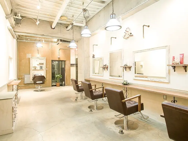 &-hair salon 髪質改善＆ツヤ髪＆美髪の内観・外観1