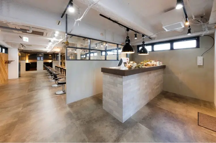 La fith hair liebe 京都駅前店の内観・外観1