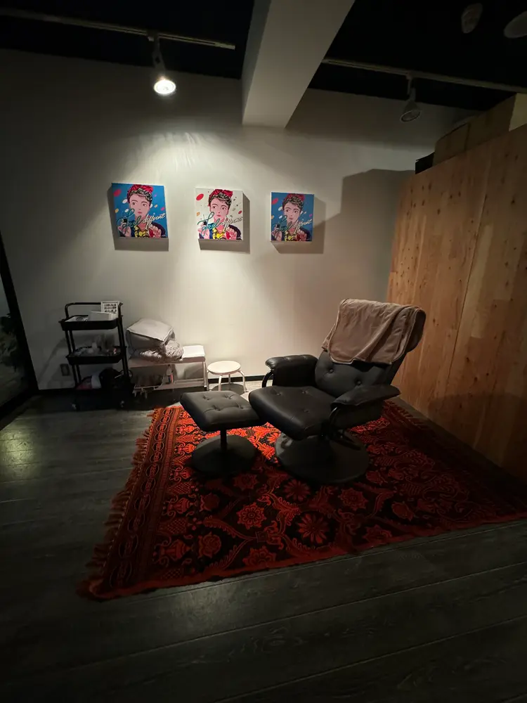 JOJO Nail at Sannomiyaの内観・外観2
