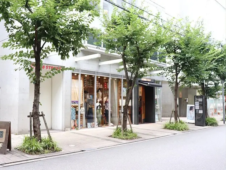 ウノプリールネイルサロン　茶屋町店の内観・外観2