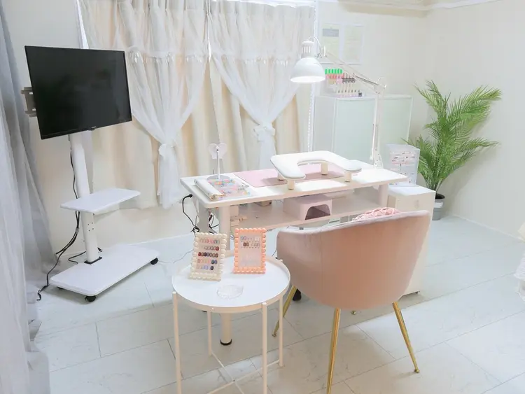 milmie nailの内観・外観1