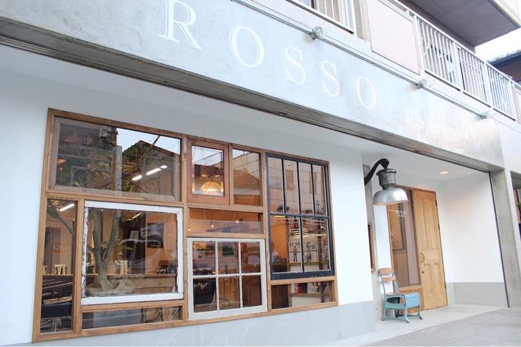 ROSSO草加店の内観・外観1