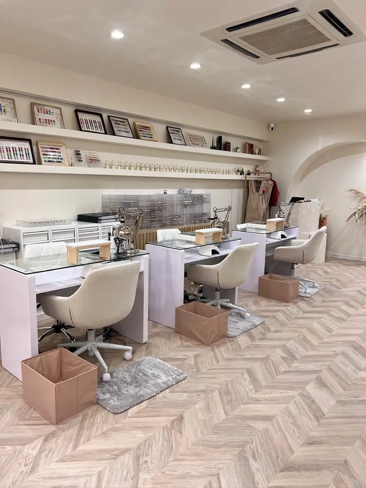 Tagi Nailの内観・外観2