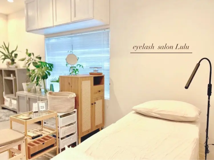 eyelash salon Luluの内観・外観1