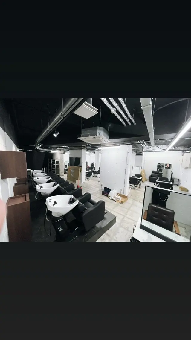pia hair design yakuinの内観・外観2