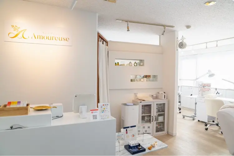 Nail Salon Amoureuseの内観・外観1