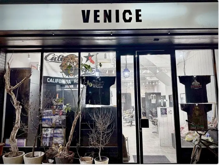 VENICEの内観・外観1