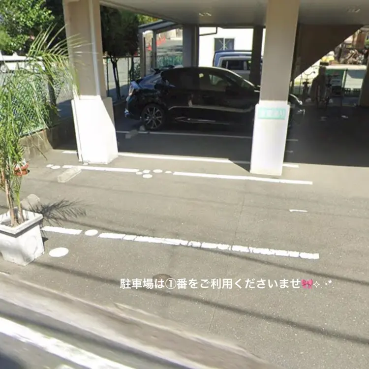 moon nailの内観・外観2