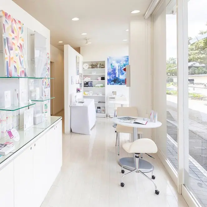POLA THE BEAUTY 小牧店の内観・外観2