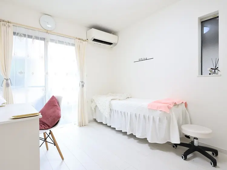 eyelash salon Whiteの内観・外観1