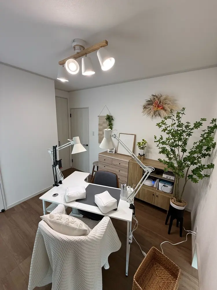 Nail&Care salon Ellmeの内観・外観2