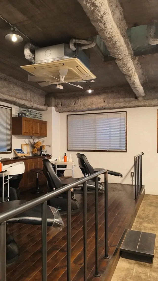 HAIR STUDIO  LUZの内観・外観2