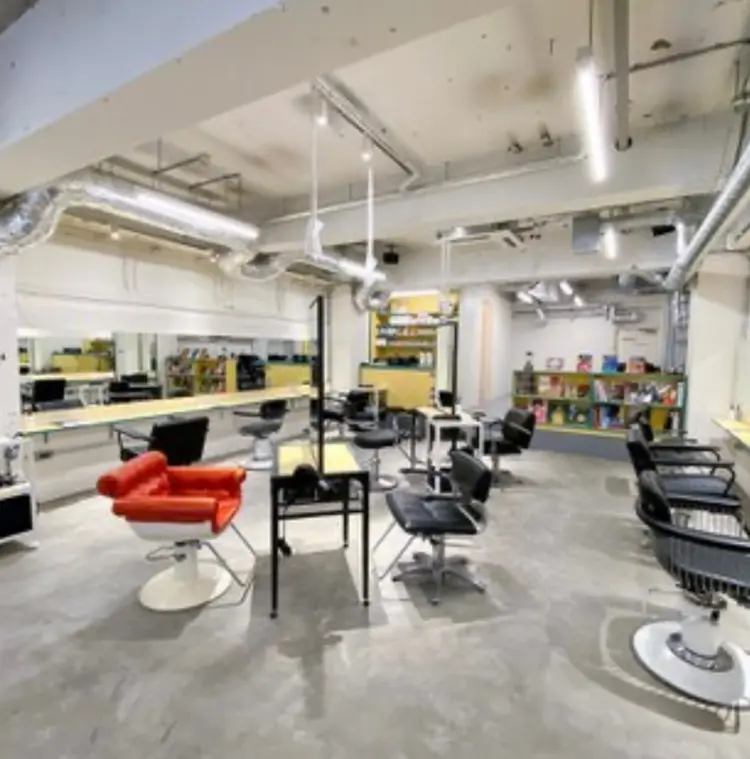 NORA HAIR SALONの内観・外観2