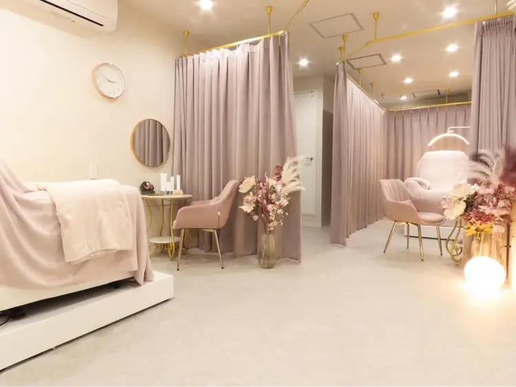 eclat ひばりヶ丘店の内観・外観1