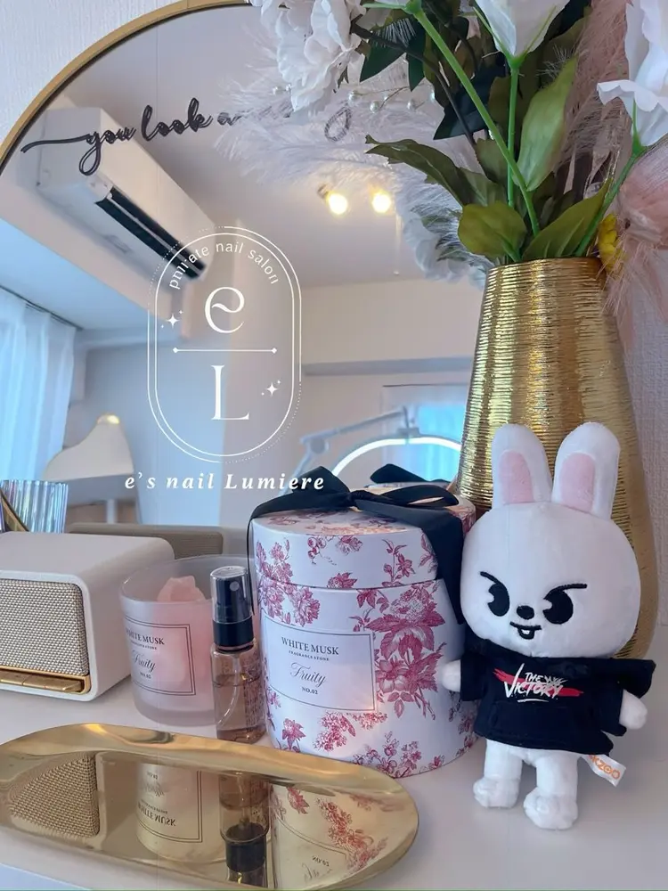 e’s nailの内観・外観1