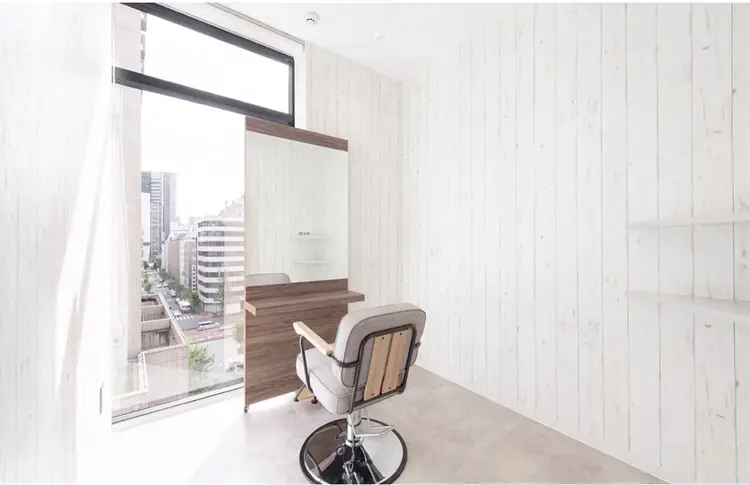 GOTODAY SHAiRE SALON 銀座Cras店の内観・外観2