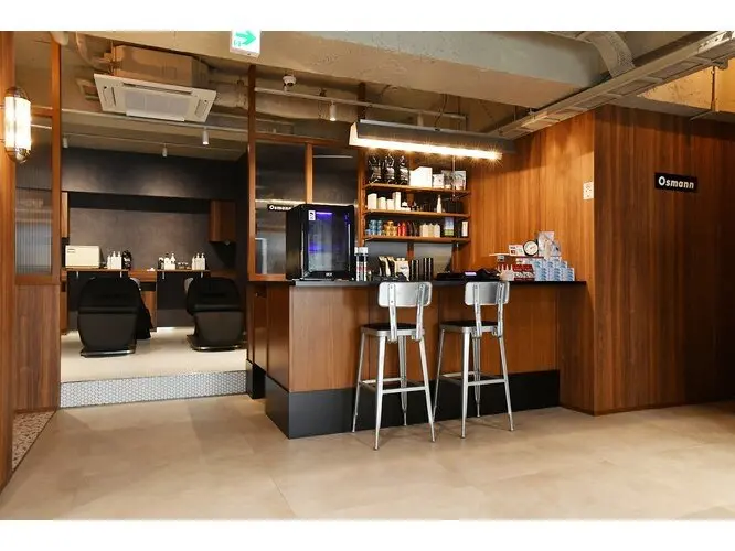 Osmann Men's Hair Salon御茶ノ水神保町店【オスマン メンズ ヘア サロン】の内観・外観2