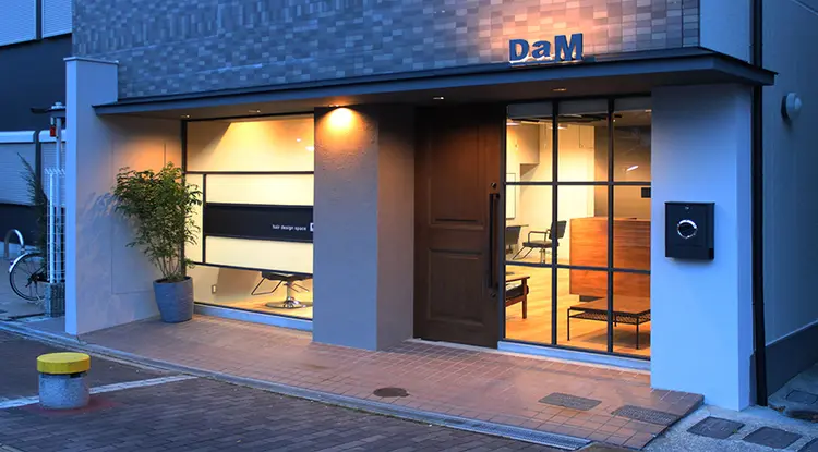 DaMの内観・外観1