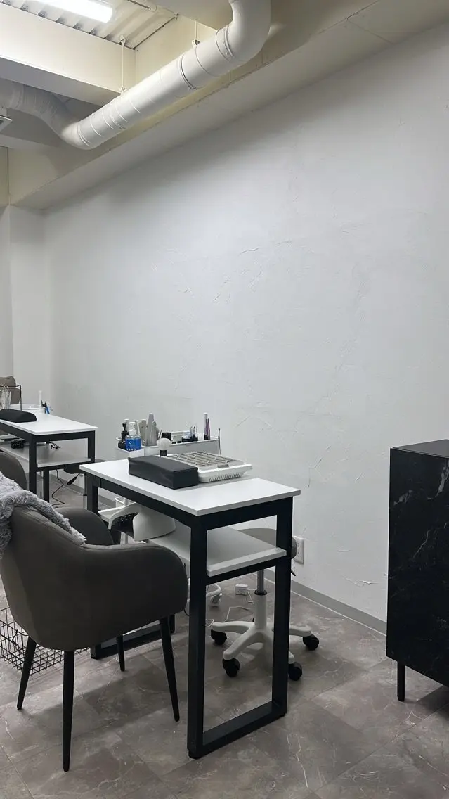 mignon nail salonの内観・外観2