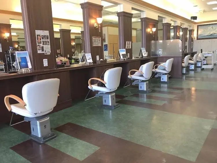 shampooboy柳丸店の内観・外観2