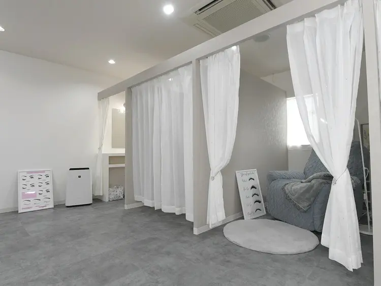eyelash salon ヒラソルの内観・外観3
