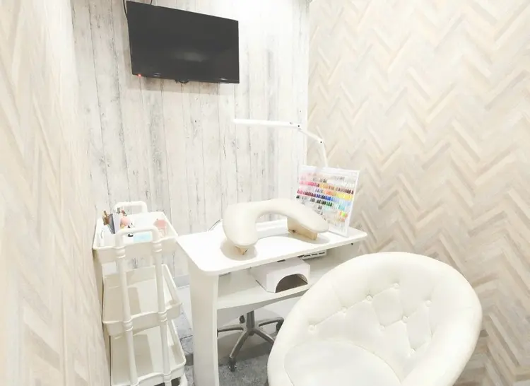 Nail Ambra 天王寺店の内観・外観1