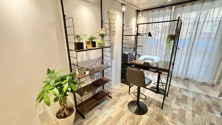 nail salon Lienの内観・外観1