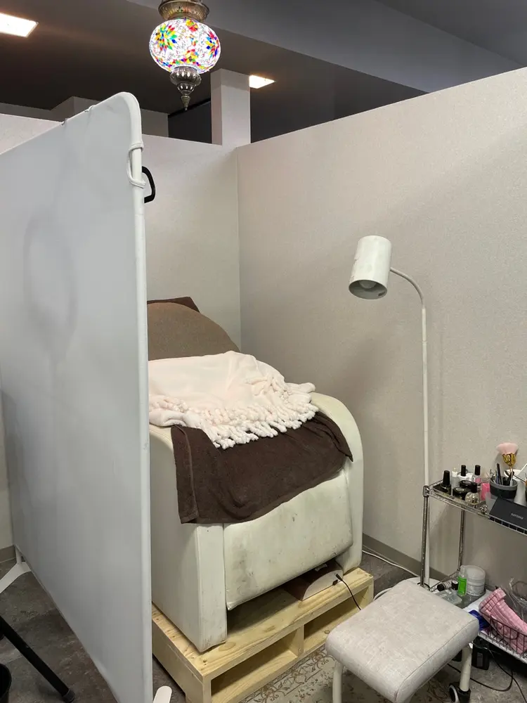 爪屋べっぴん堂の内観・外観1