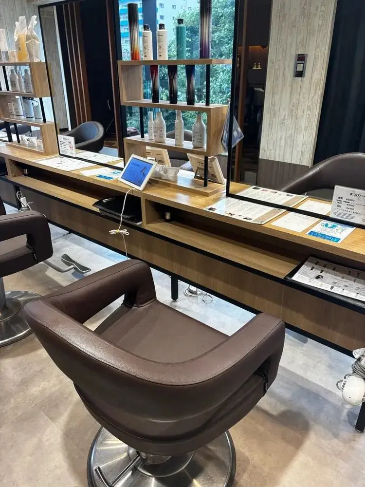 earth東神奈川店の内観・外観1