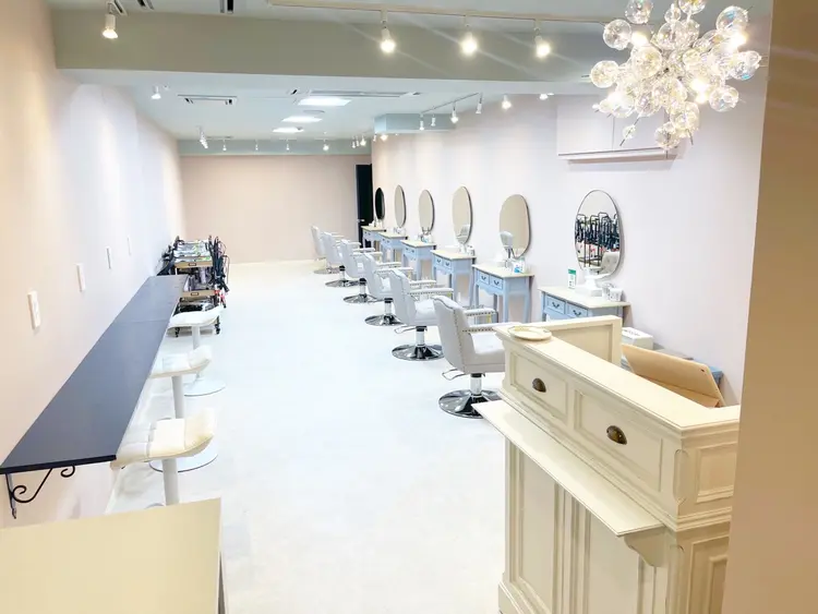 hair make pupeの内観・外観1
