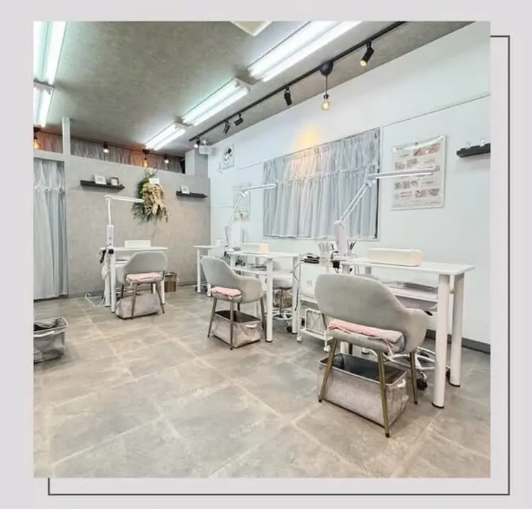 nails ibu MARCH天満店の内観・外観2