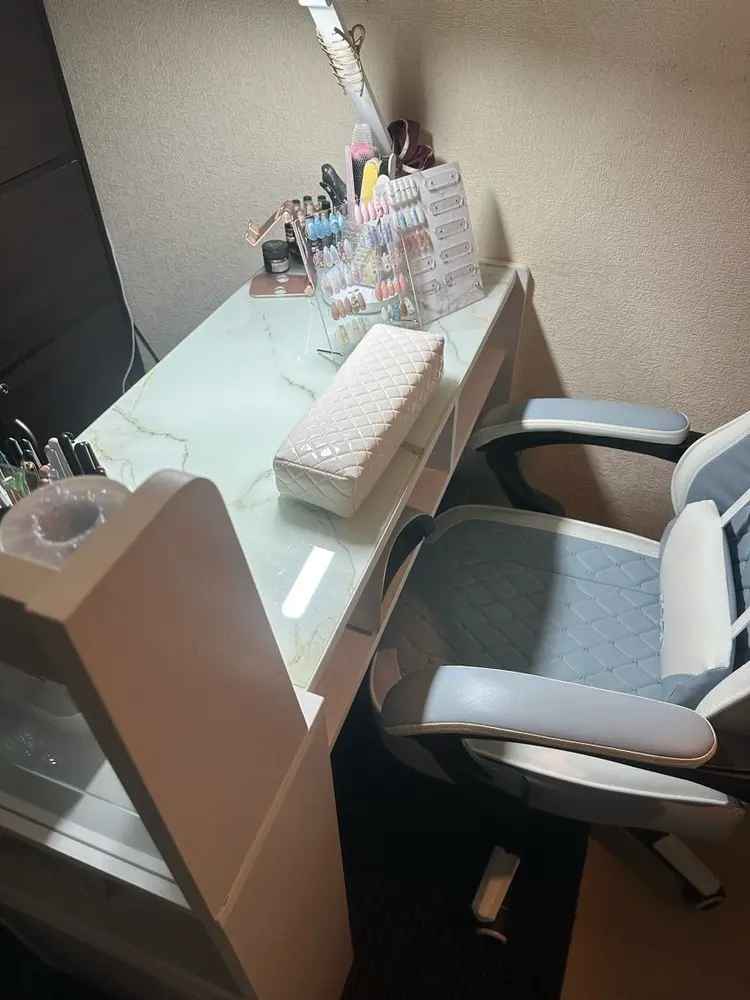 Queen nailの内観・外観2