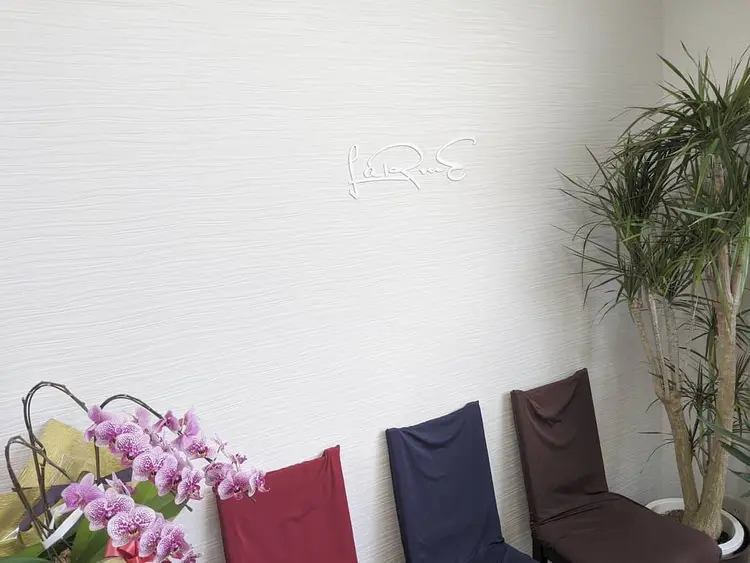 Hair atelier LaRmEの内観・外観2
