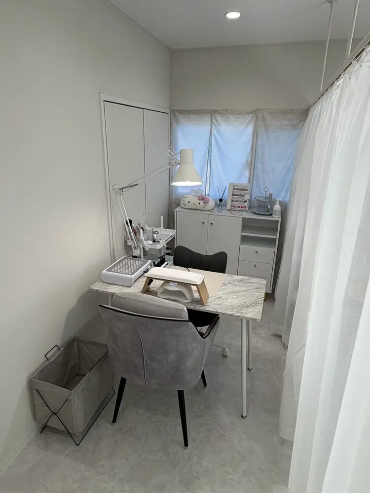nail salon neineの内観・外観1
