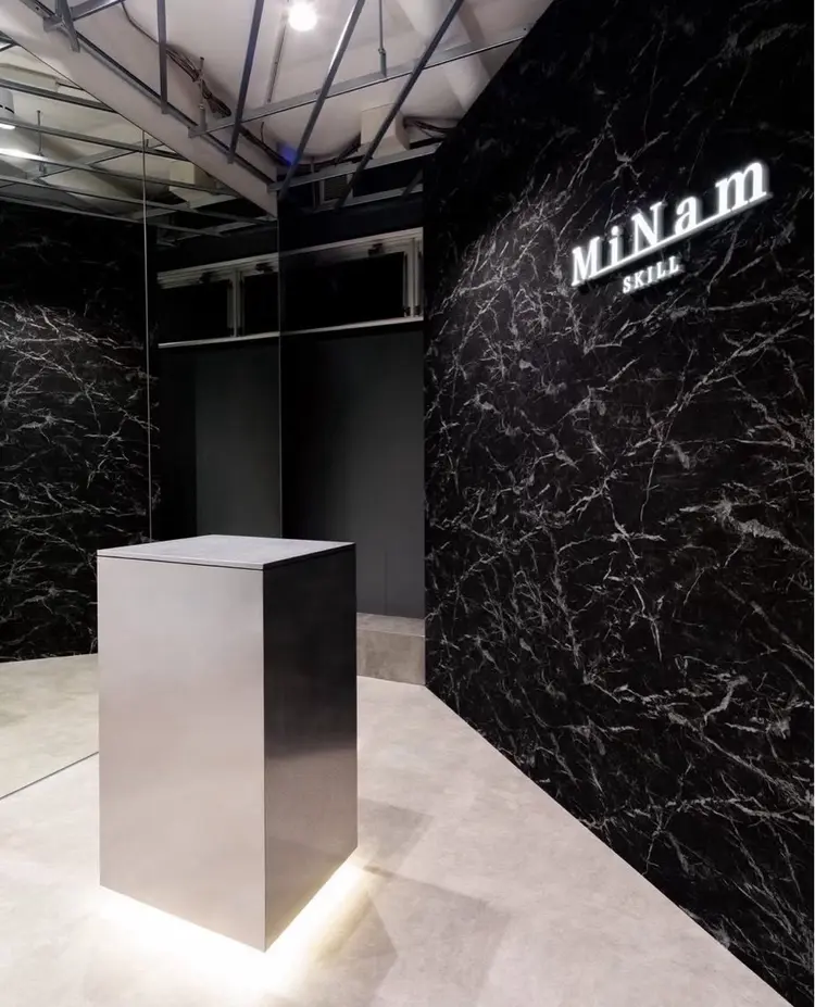 SKILLTOKYO渋谷メンズヘアの内観・外観2