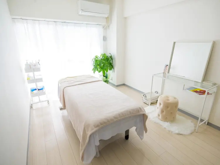 Salon da Mahinaの内観・外観1