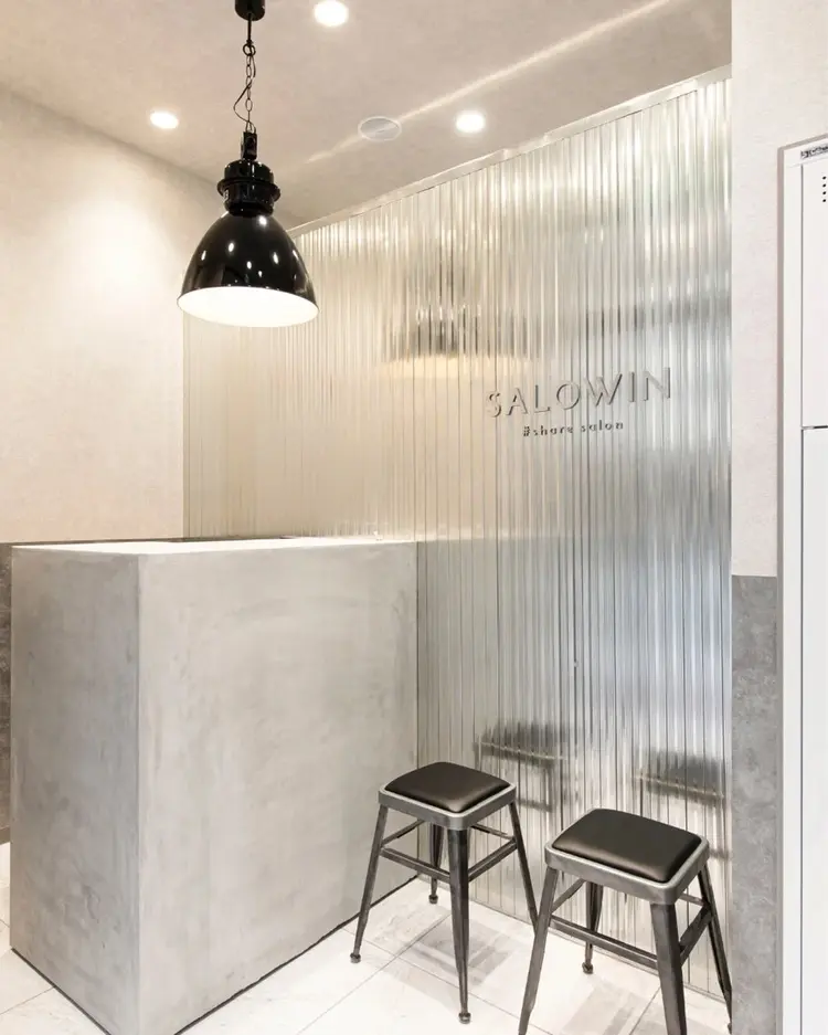SALOWIN新潟万代店の内観・外観1